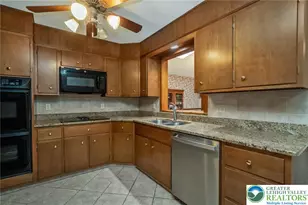 1328 Russett Rd, Upper Macungie Township, PA 18104 - Photo 11