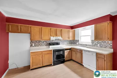 4160 Salem Drive, Upper Milford Township, PA 18049 - Photo 13