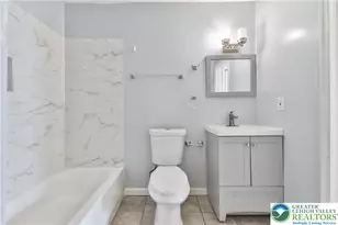 41 N 11th St, Allentown City, PA 18101 - Photo 9