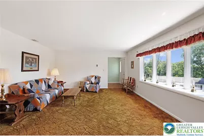 503 Collins Avenue, Portland, PA 18351 - Photo 5