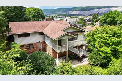 34 W Water Street, Lansford, PA 18232 - Photo 5