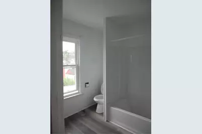 707 Wood Avenue, Apt 1, Easton, PA 18042 - Photo 9