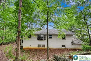 205 W Plainfield Ave, Pen Argyl Boro, PA 18072 - Photo 9