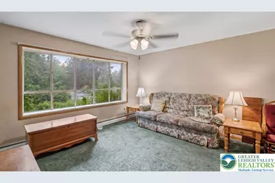 205 W Plainfield Avenue, Pen Argyl Boro, PA 18072 - Photo 15
