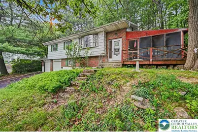 205 W Plainfield Avenue, Pen Argyl Boro, PA 18072 - Photo 5