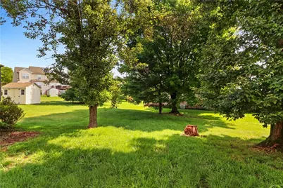 475 Celandine Drive, Allentown City, PA 18104 - Photo 11