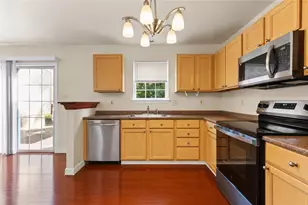 475 Celandine Dr, Allentown City, PA 18104 - Photo 7