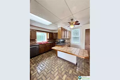 5540 Main Street, Whitehall Township, PA 18052 - Photo 3