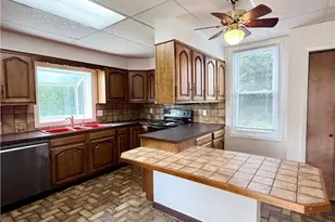 5540 Main St, Whitehall Township, PA 18052 - Photo 3