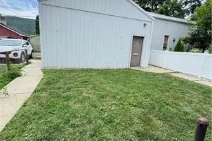 221 Center Ave, Jim Thorpe, PA 18229 - Photo 15
