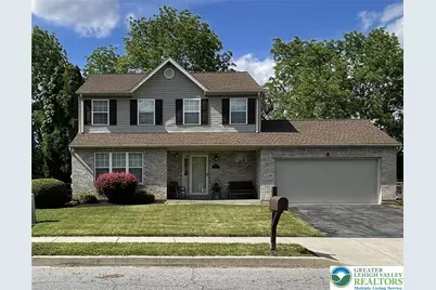 71 Penns Grant Drive, Palmer Twp, PA 18045 - Photo 1