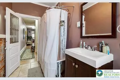 717 W Broad Street #2, Bethlehem City, PA 18018 - Photo 9