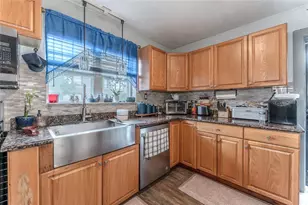 802 N Plymouth St, Allentown City, PA 18109 - Photo 9