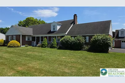 3732 Saucon Avenue, Upper Saucon Township, PA 18034 - Photo 3