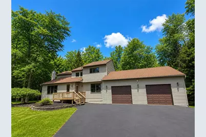 419 Main Street, Lehigh Twp, PA 18424 - Photo 1