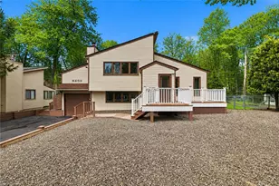 8495 Bumble Bee Way, Coolbaugh Twp, PA 18466 - Photo 15