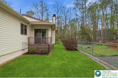 8495 Bumble Bee Way, Coolbaugh Twp, PA 18466 - Photo 33