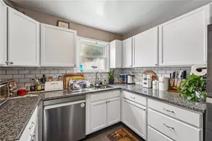 85 Faith Dr, Catasauqua Boro, PA 18032 - Photo 11