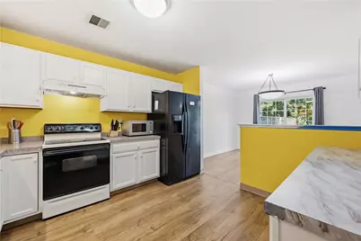 6652 Pioneer Drive, Lower Macungie Township, PA 18062 - Photo 9