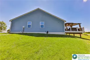 4227 Mimosa Ln, Whitehall Township, PA 18052 - Photo 9