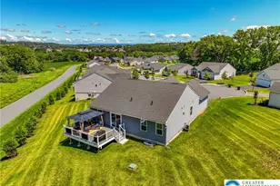 4227 Mimosa Ln, Whitehall Township, PA 18052 - Photo 5