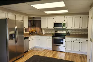 621 Washington St, Portland Boro, PA 18343 - Photo 3