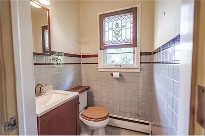 1055 Lehigh Parkway E, Allentown City, PA 18103 - Photo 31