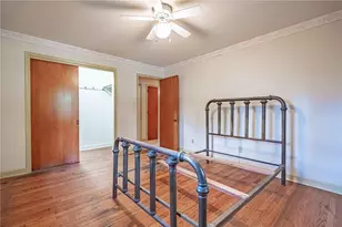 1055 Lehigh Pkwy E, Allentown City, PA 18103 - Photo 19