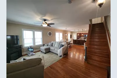 419 Bank Street, Nazareth Boro, PA 18064 - Photo 3
