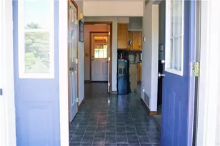 1275 Sugar Hollow Rd, Chestnuthill Twp, PA 18353 - Photo 5