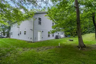 210 Piney Woods Dr, Penn Forrest, PA 18229 - Photo 49