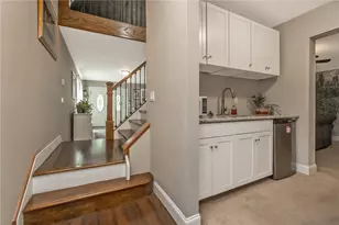 210 Piney Woods Dr, Penn Forrest, PA 18229 - Photo 9