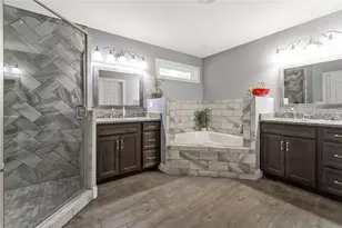 210 Piney Woods Dr, Penn Forrest, PA 18229 - Photo 43