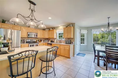 425 Moravian Street, Nazareth Boro, PA 18064 - Photo 5