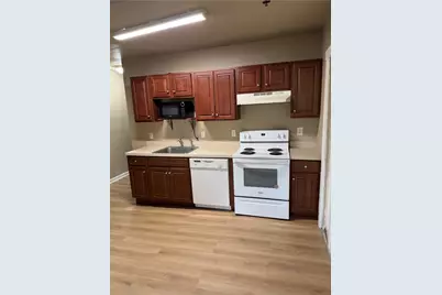 201 W Main Street #3, Bath Boro, PA 18014 - Photo 13
