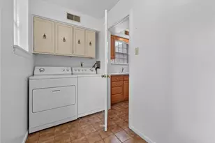 2822 Whitemarsh Pl, Lower Macungie Township, PA 18062 - Photo 51