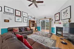 198 Park Ridge Dr, Forks, PA 18040 - Photo 9