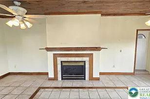 3203 Parkview Dr, Whitehall Township, PA 18052 - Photo 19