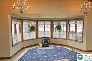 3203 Parkview Dr, Whitehall Township, PA 18052 - Photo 11