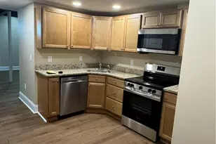 330 Linden Ave, Hellertown, PA 18055 - Photo 3