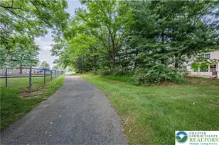 889 Iron Ln, Easton, PA 18040 - Photo 37
