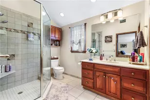 4775 White Oak Cir, Lower Macungie Township, PA 18049 - Photo 25