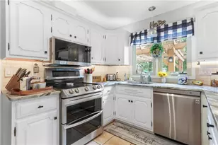 4775 White Oak Cir, Lower Macungie Township, PA 18049 - Photo 13
