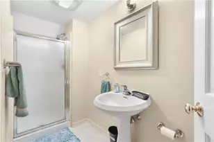 4775 White Oak Cir, Lower Macungie Township, PA 18049 - Photo 35