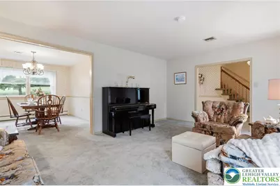 5712 Nina Circle, Upper Saucon Township, PA 18036 - Photo 7