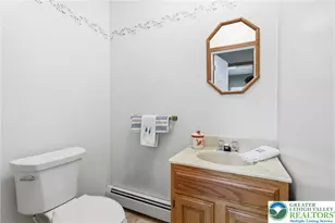 5712 Nina Cir, Upper Saucon Township, PA 18036 - Photo 11