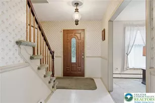 5712 Nina Cir, Upper Saucon Township, PA 18036 - Photo 5