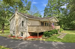 668 Abel Colony Rd, Plainfield Township, PA 18091 - Photo 5