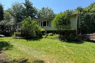 629 Carney Rd, Polk Twp, PA 18071 - Photo 3