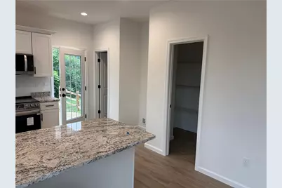 3821 Broadway, South Whitehall Township, PA 18104 - Photo 13